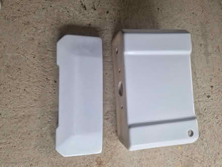 Photo of free toilet cistern, new unused (Lye Valley OX4) #4