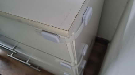 Photo of free White chest of drawers, N22 (Alexandra Palace N22) #4
