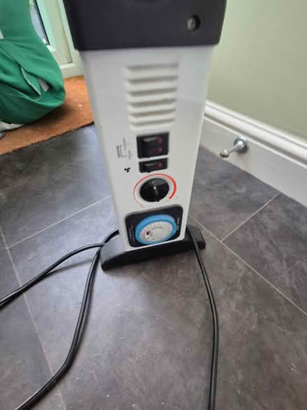 Photo of free Electric fire x 2 (YO30, Bootham York) #2