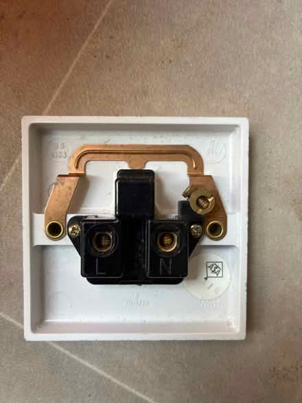 Photo of free Single socket without switch (Peachcroft OX14) #2