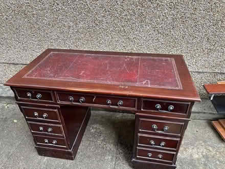 Photo of free Classic desk (Morden SM4) #2