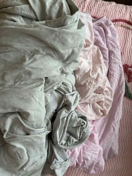 Photo of free Bundle of fitted elasticated sheets (Barnard's Green WR14) #1