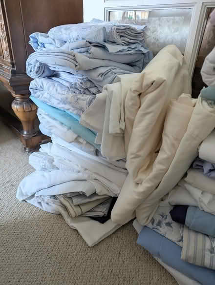 Photo of free Large lot of bedding, see pics (BD20 5NE) #1