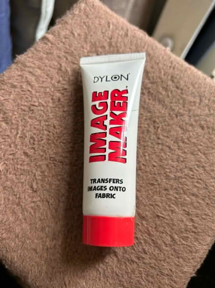 Photo of free dylon image maker (Jennetts park RG12) #1