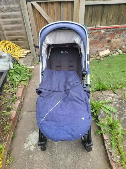 Photo of free Baby pram (Alldis street Sk2) #3