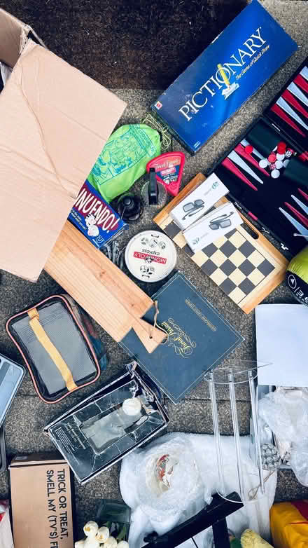 Photo of free Household stuff, games, decorations, etc. (Drayton OX14) #4