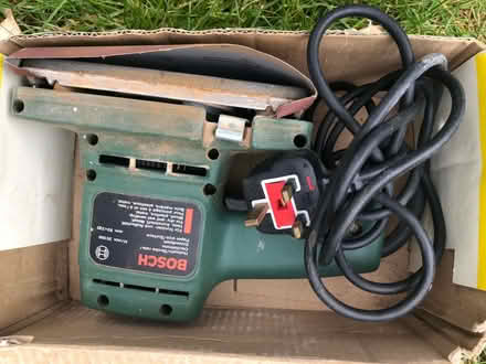 Photo of free Small belt sander (Shoreham Beach. BN43) #3
