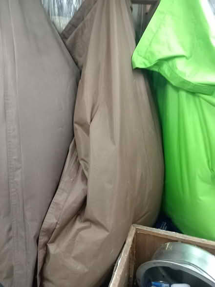 Photo of free Giant beanbags (Lower Morden SM4) #1