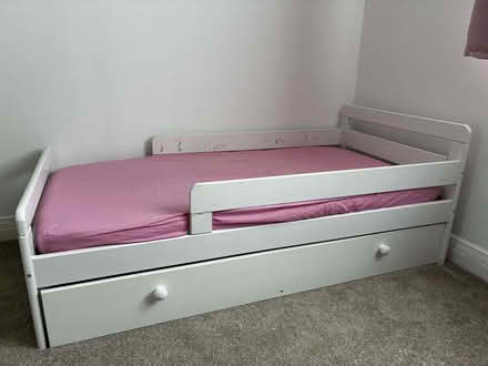 Photo of free Children’s White Toddler/Day Bed with Pull-Out Storage/Trund (Oxford OX4) #2