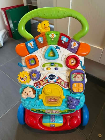 Photo of free Baby walker (Old Erleigh / Woodley RG6) #2