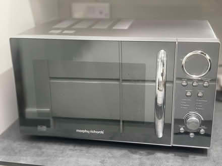 Photo of free Microwave (Uxbridge UB9) #1