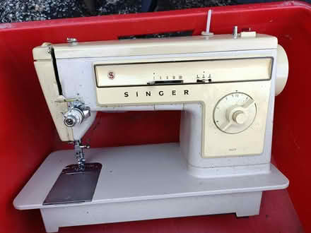 Photo of free Not working Singer sewing machine (Corbridge NE45) #1