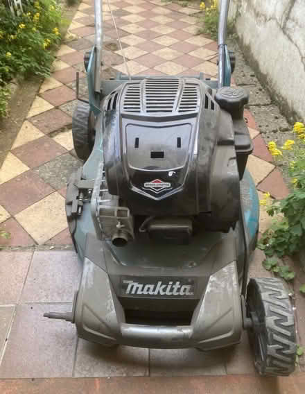 Photo of free Lawnmower Makita (Reading RG1) #3