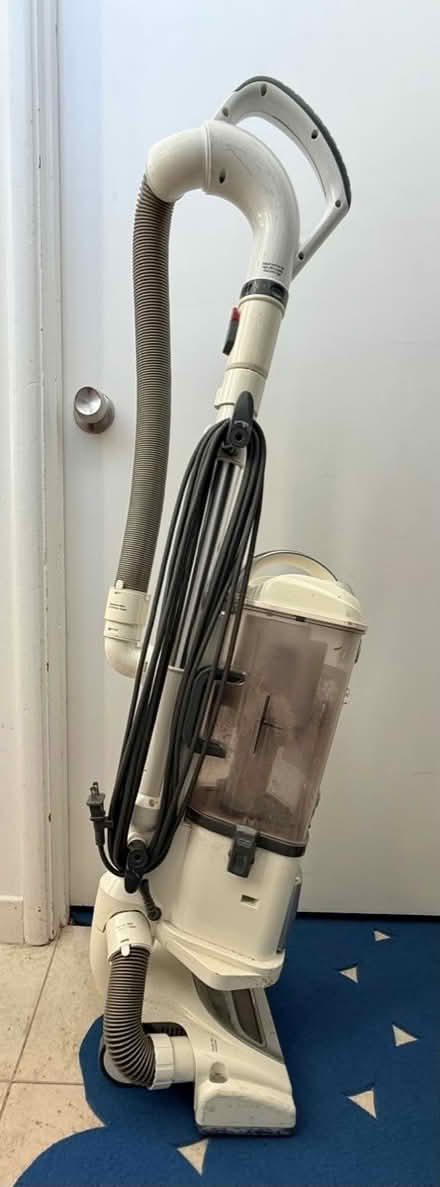 Photo of free Shark vacuum (Richmond Annex) #1