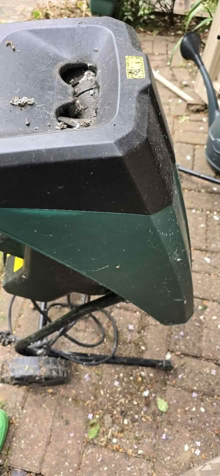 Photo of free Garden impact shredder (Hook, RG27) #1