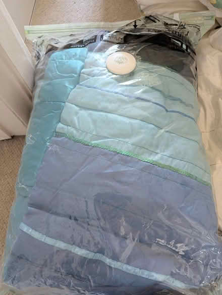 Photo of free Large lot of bedding, see pics (BD20 5NE) #3