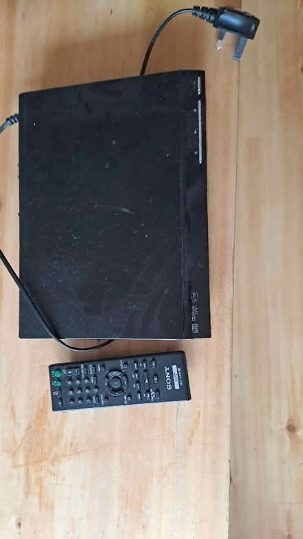 Photo of free Sony DVD player but become unreliable (Dodleston CH4) #1