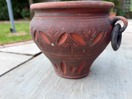 Photo of free Plant pot outdoor (Amersham HP6) #2