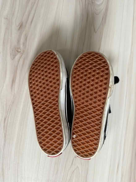Photo of free Toddler Vans size 8.5 (Croydon) #4