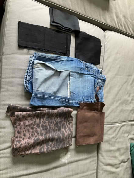 Photo of free twill and denim fabric scraps (Lyndon Green B26) #1