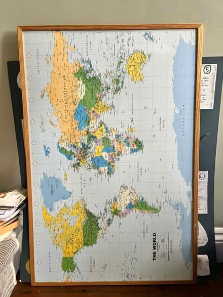 Photo of free World Map (TW12 - Hampton Hill) #1