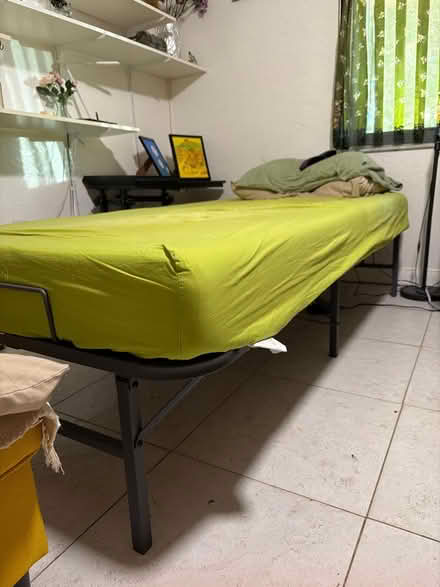 Photo of free Hospital bed (33844) #2