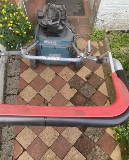 Photo of free Lawnmower Makita (Reading RG1) #2