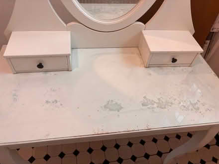 Photo of free IKEA drawing table with mirror (Bellingham SE6) #2