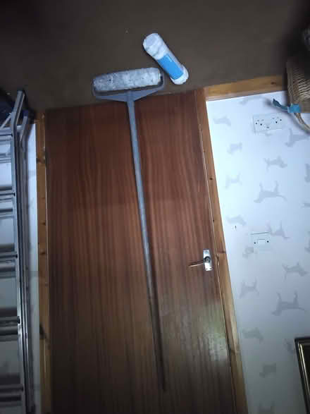 Photo of free Ceiling Paint Roller (Weston SG4) #1