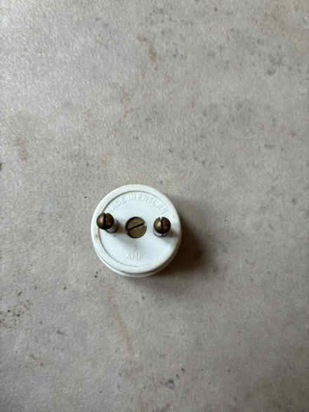 Photo of free 2-pin 5 amp plug (Peachcroft OX14) #1