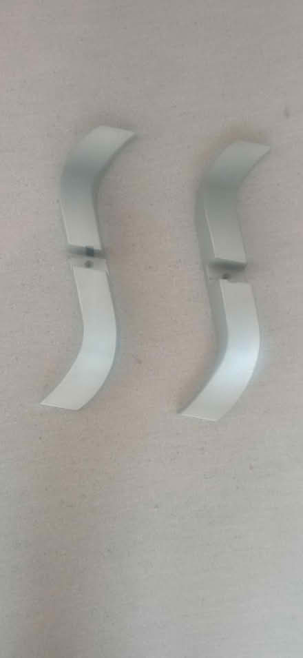 Photo of free Three-shelf kit (east twickenham) #2