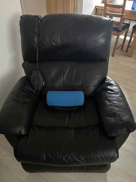 Photo of free Leather Electric Arm Chair (Horsell GU21) #1