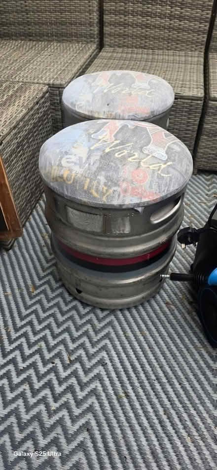 Photo of free 2x beer barrel stools (Sunnyhill DE23) #1