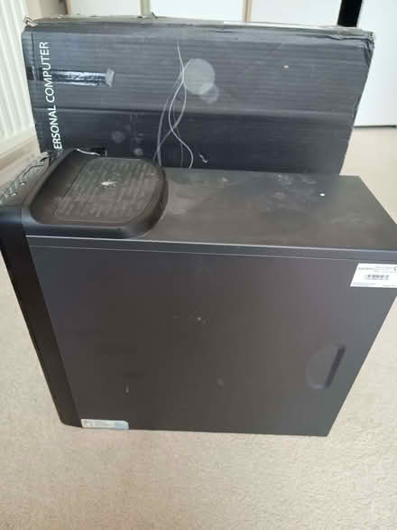 Photo of free Old tower computer for spares (Swaythling SO18) #3