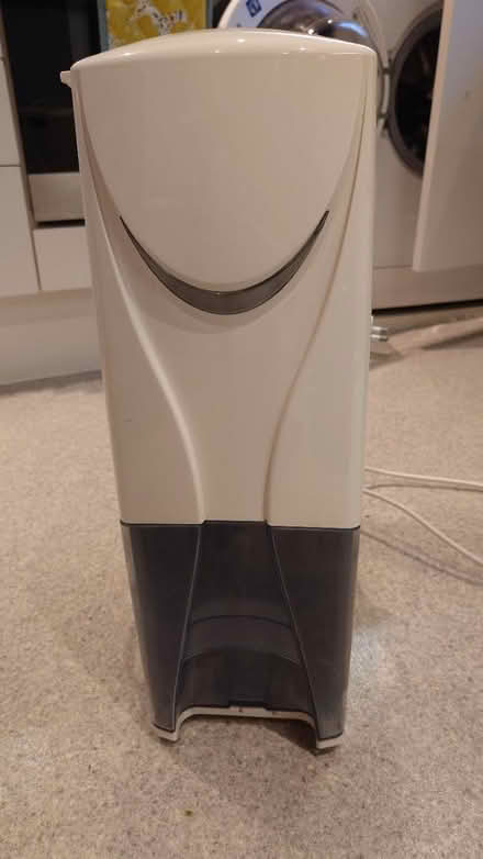 Photo of free Dehumidifier & air purifier (East Dulwich) #3