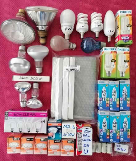 Photo of free Non LED light bulbs, new and used (Waterlooville PO8) #1