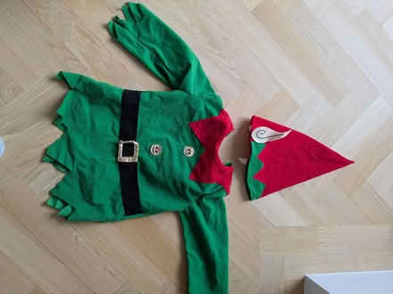 Photo of free Elf costume (Thorpe bay SS1) #1