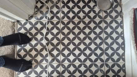 Photo of Spares tiles that look like these (Kennington OX1) #1