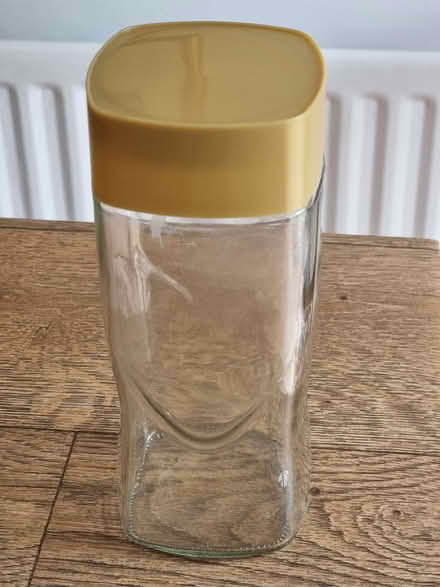 Photo of free 5 200mg empty coffee jars (Harrogate HG1) #1