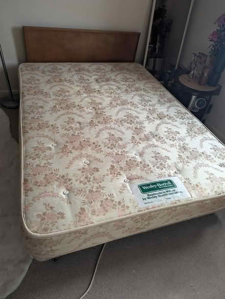 Photo of free Double bed with mattress (Summertown OX2) #1