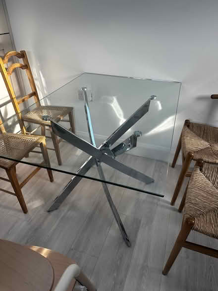 Photo of free Glass table (HX3) #1
