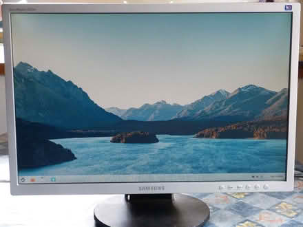 Photo of free Computer Monitor 7 (West Oxfordshire OX28) #1