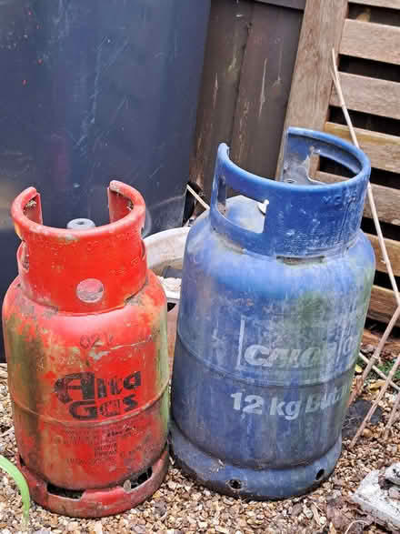 Photo of free 2 Gas bottles (Alexandra Park M14) #1