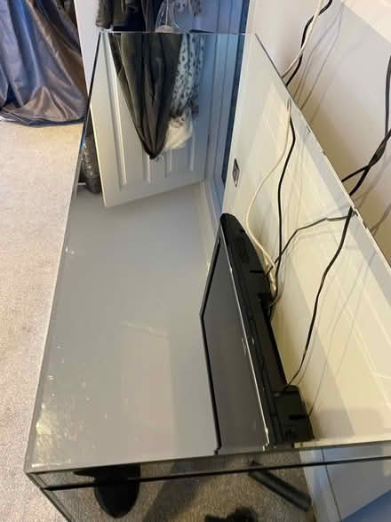 Photo of free Mirror draws and dressing table with stool (Churchgate EN7) #2