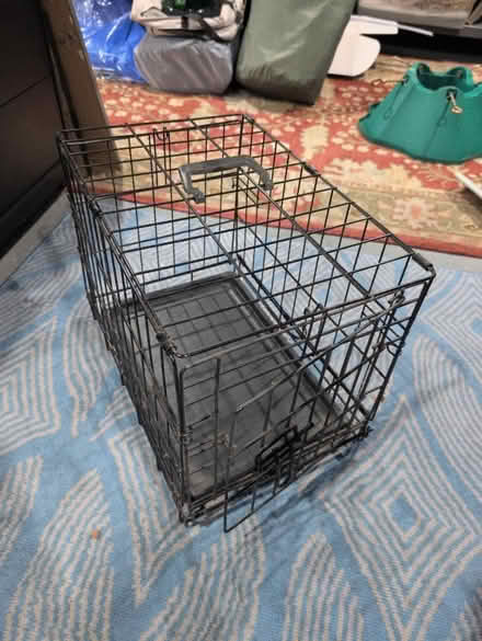 Photo of free Collapsible animal crate (Brentwood) #1