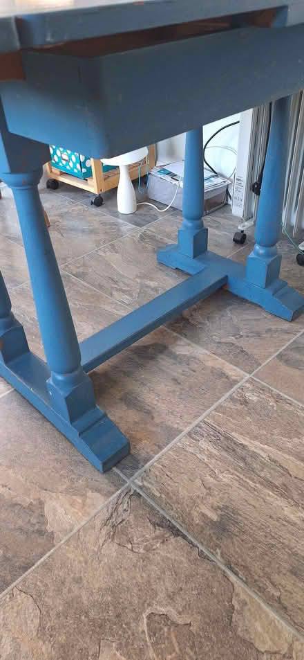 Photo of free Extendable table (Llandrindod LD1) #4