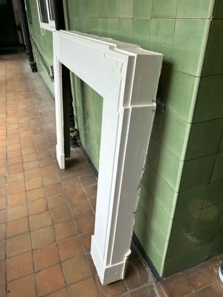 Photo of free 1930s fireplace surround (Crouch End N8 9) #2
