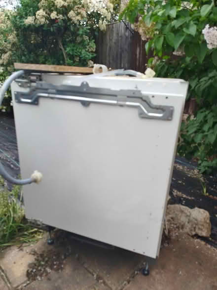 Photo of free Integrated under counter fridge (Wigston Harcourt LE18) #2