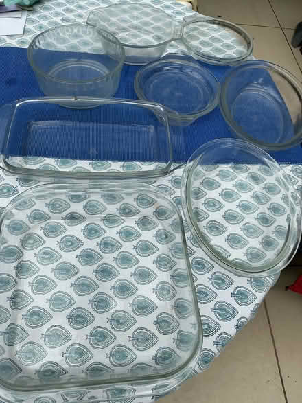 Photo of free Pyrex Dishes (Fulham SW6) #1