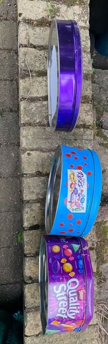 Photo of free Tins (Sevenoaks station) #1